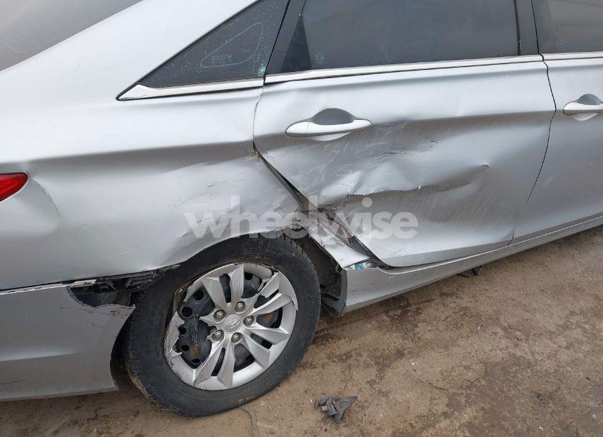 Photo 6 of 2011 Hyundai Sonata GLS (VIN 5NPEB4AC3BH267851)