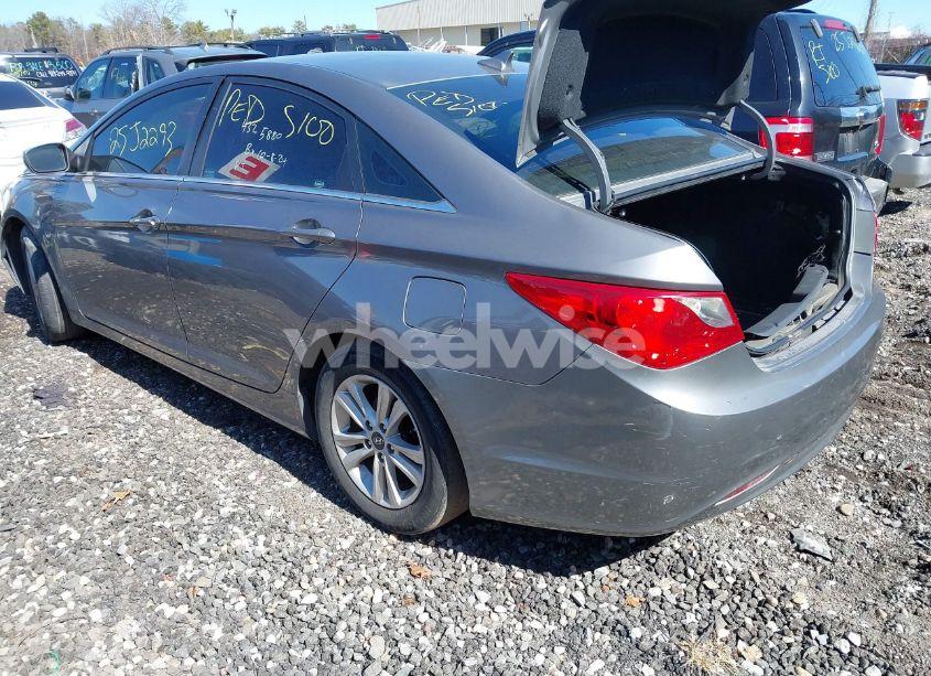 Photo 3 of 2011 Hyundai Sonata GLS (VIN 5NPEB4AC3BH286321)