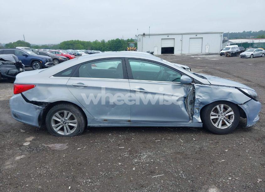 Photo 12 of 2011 Hyundai Sonata GLS (VIN 5NPEB4AC3BH287100)