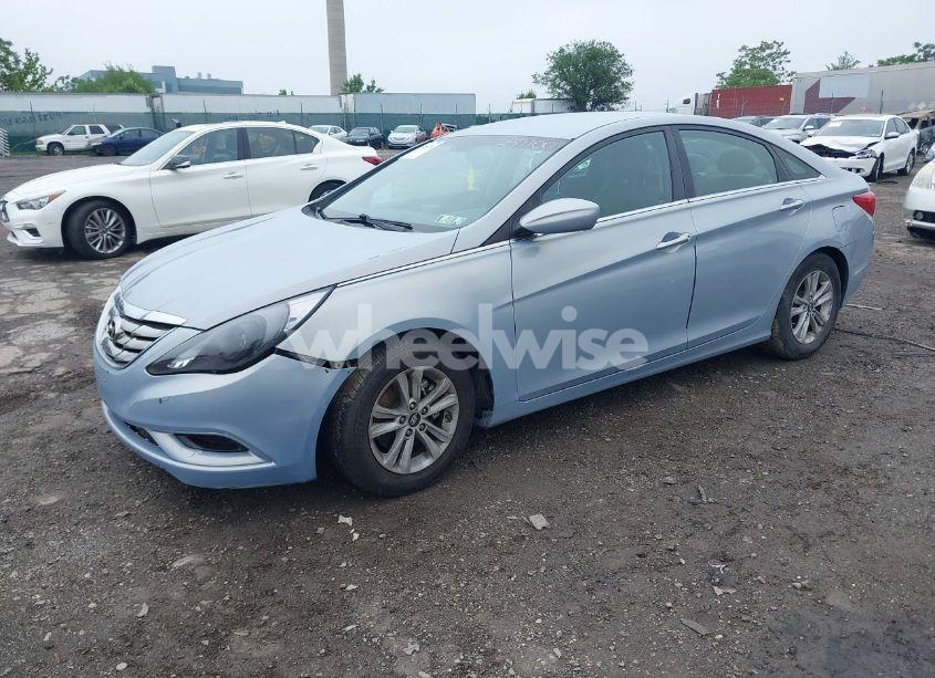 Photo 2 of 2011 Hyundai Sonata GLS (VIN 5NPEB4AC3BH287100)