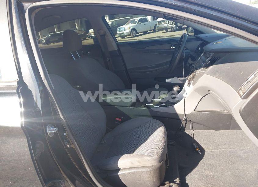 Photo 5 of 2012 Hyundai Sonata GLS (VIN 5NPEB4AC3CH308948)