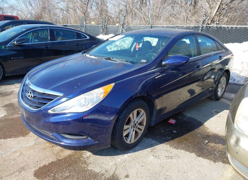 Photo 2 of 2012 Hyundai Sonata GLS (VIN 5NPEB4AC3CH314071)