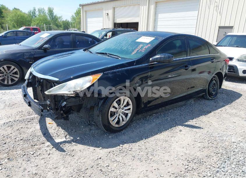 Photo 2 of 2012 Hyundai Sonata GLS (VIN 5NPEB4AC3CH336393)