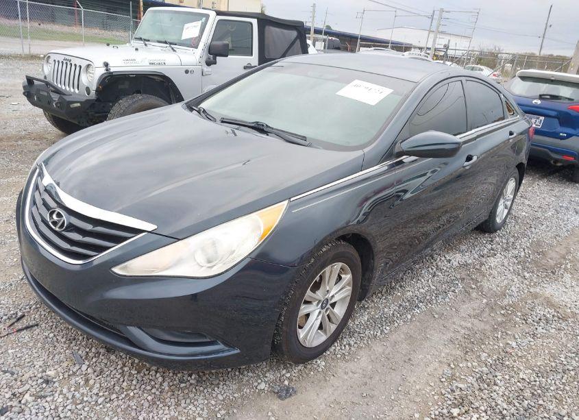 Photo 2 of 2012 Hyundai Sonata GLS (VIN 5NPEB4AC3CH336796)