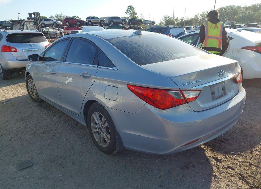 Photo 3 of 2012 Hyundai Sonata GLS (VIN 5NPEB4AC3CH347460)