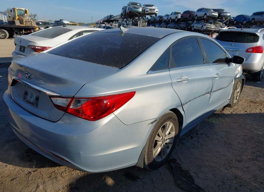 Photo 4 of 2012 Hyundai Sonata GLS (VIN 5NPEB4AC3CH347460)