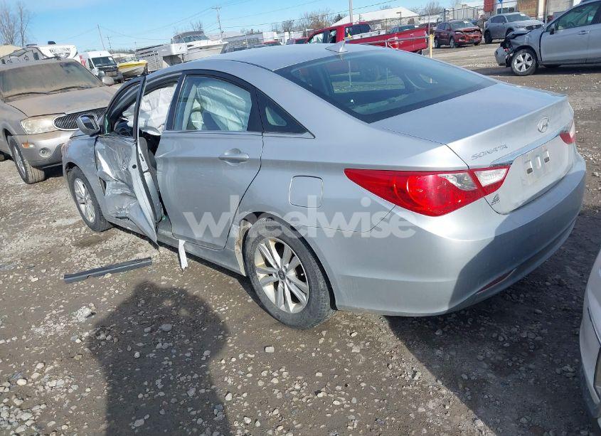 Photo 3 of 2012 Hyundai Sonata GLS (VIN 5NPEB4AC3CH377039)