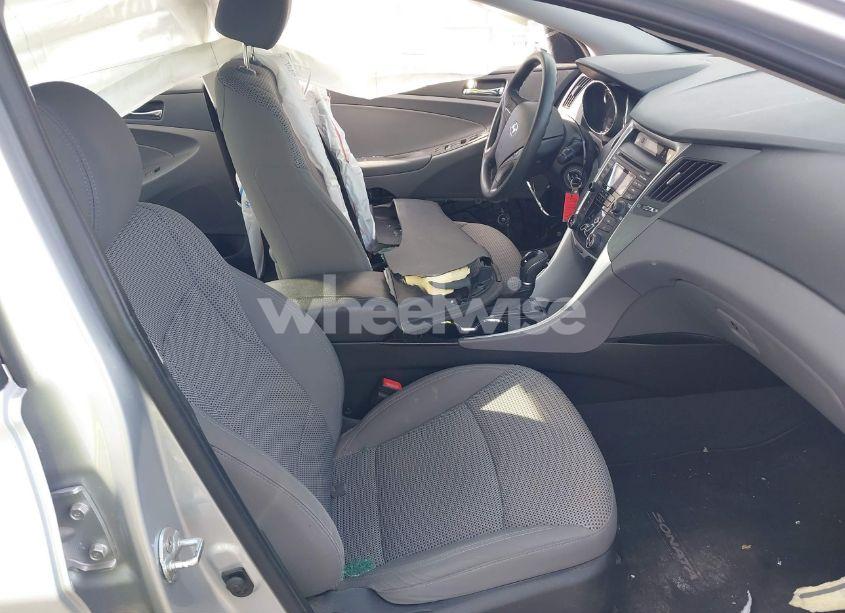 Photo 5 of 2012 Hyundai Sonata GLS (VIN 5NPEB4AC3CH377039)