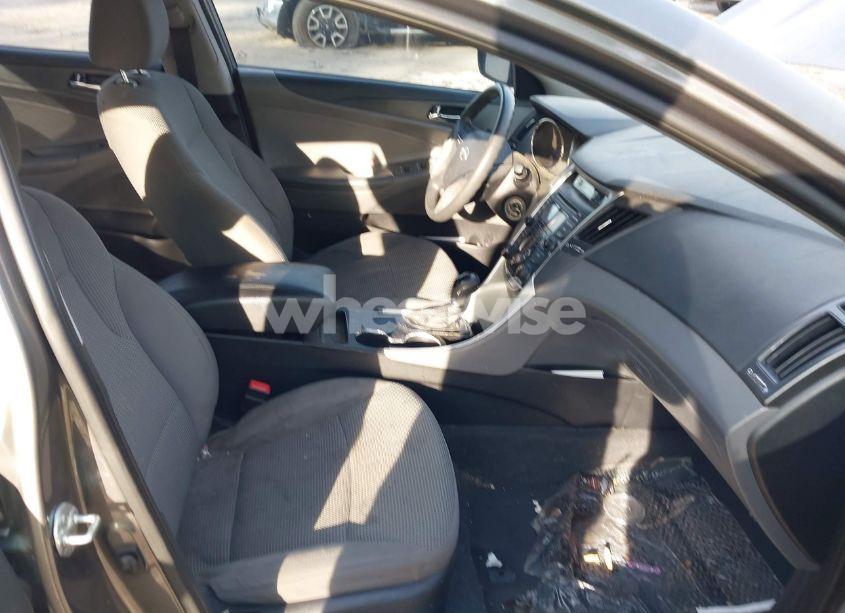 Photo 5 of 2012 Hyundai Sonata GLS (VIN 5NPEB4AC3CH377803)