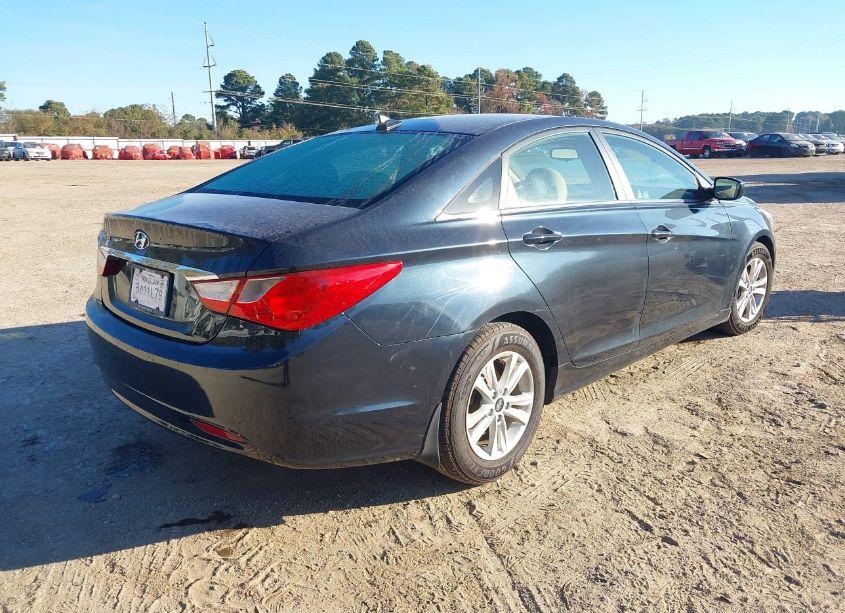 Photo 4 of 2012 Hyundai Sonata GLS (VIN 5NPEB4AC3CH404739)