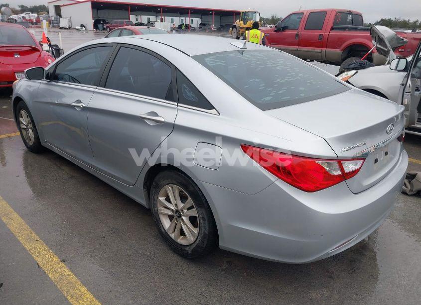 Photo 3 of 2012 Hyundai Sonata GLS (VIN 5NPEB4AC3CH418334)
