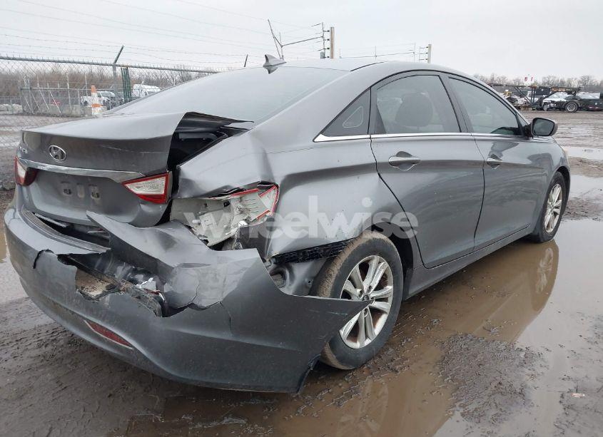 Photo 4 of 2012 Hyundai Sonata GLS (VIN 5NPEB4AC3CH450104)