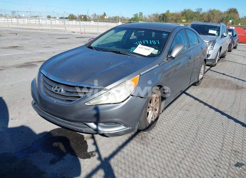 Photo 2 of 2012 Hyundai Sonata GLS (VIN 5NPEB4AC3CH461314)