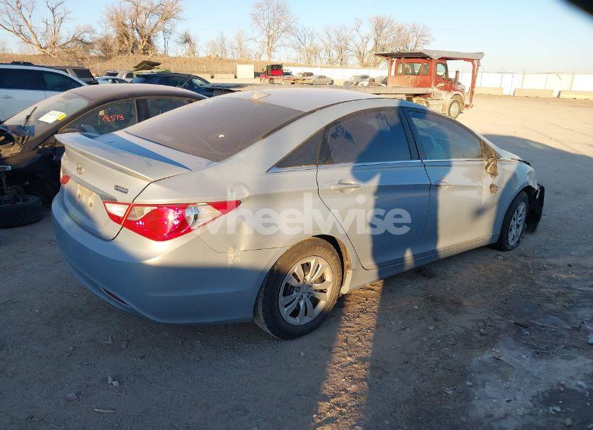 Photo 4 of 2012 Hyundai Sonata GLS (VIN 5NPEB4AC3CH475262)