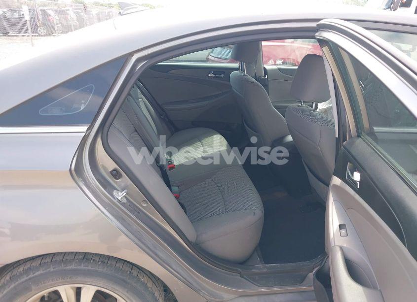 Photo 8 of 2012 Hyundai Sonata GLS (VIN 5NPEB4AC3CH477366)