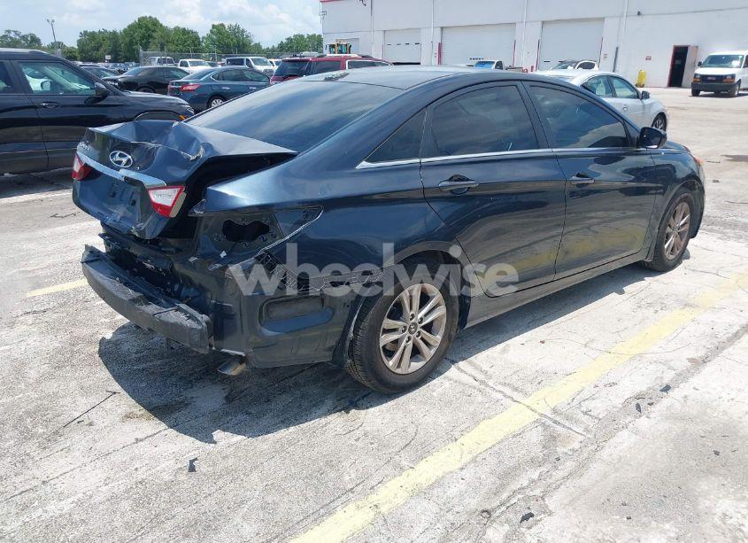 Photo 4 of 2012 Hyundai Sonata GLS (VIN 5NPEB4AC3CH481045)