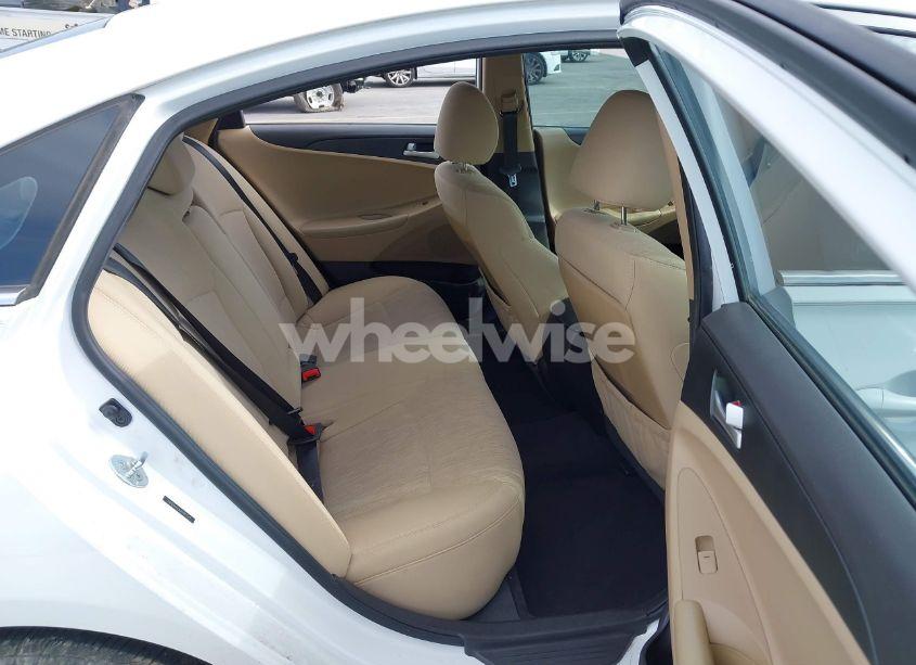 Photo 8 of 2012 Hyundai Sonata GLS (VIN 5NPEB4AC3CH482342)
