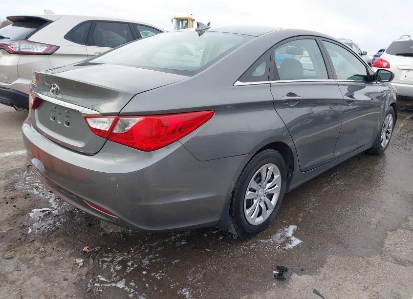 Photo 4 of 2012 Hyundai Sonata GLS (VIN 5NPEB4AC3CH503335)