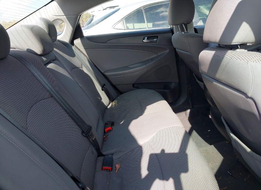 Photo 8 of 2013 Hyundai Sonata GLS (VIN 5NPEB4AC3DH541777)