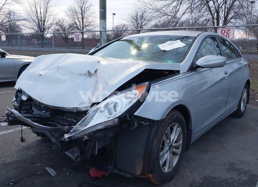 Photo 2 of 2013 Hyundai Sonata GLS (VIN 5NPEB4AC3DH551810)