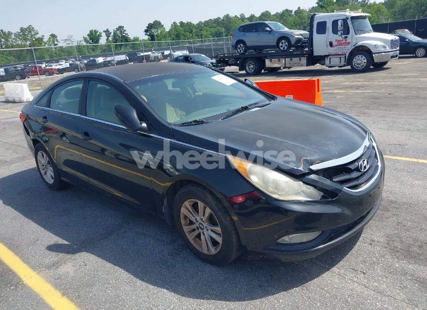 2013 Hyundai Sonata GLS (VIN 5NPEB4AC3DH558367) main photo
