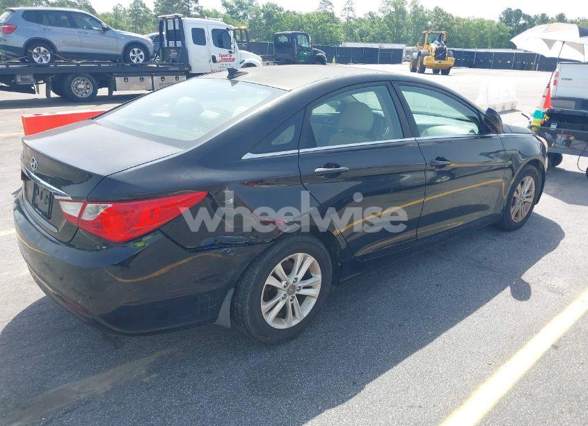 Photo 4 of 2013 Hyundai Sonata GLS (VIN 5NPEB4AC3DH558367)
