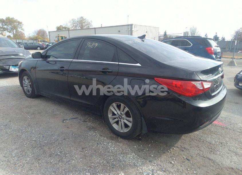 Photo 3 of 2013 Hyundai Sonata GLS (VIN 5NPEB4AC3DH562404)