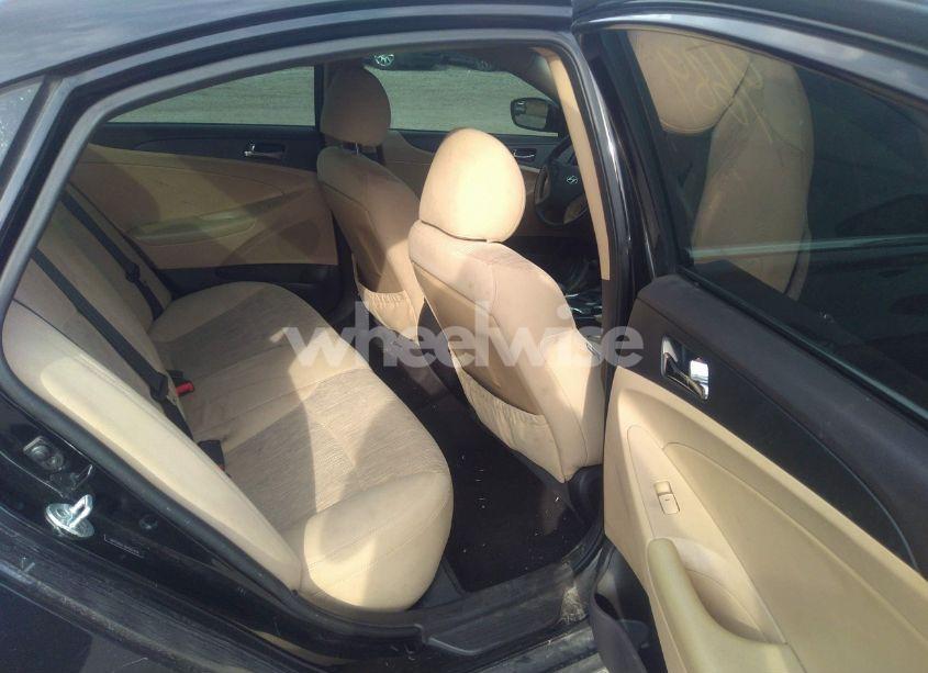 Photo 8 of 2013 Hyundai Sonata GLS (VIN 5NPEB4AC3DH562404)