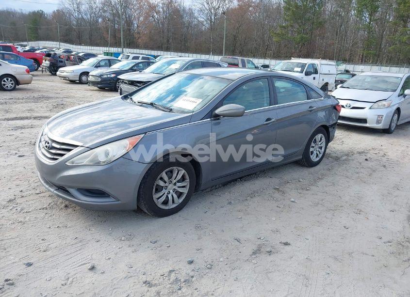 Photo 2 of 2013 Hyundai Sonata GLS (VIN 5NPEB4AC3DH563326)