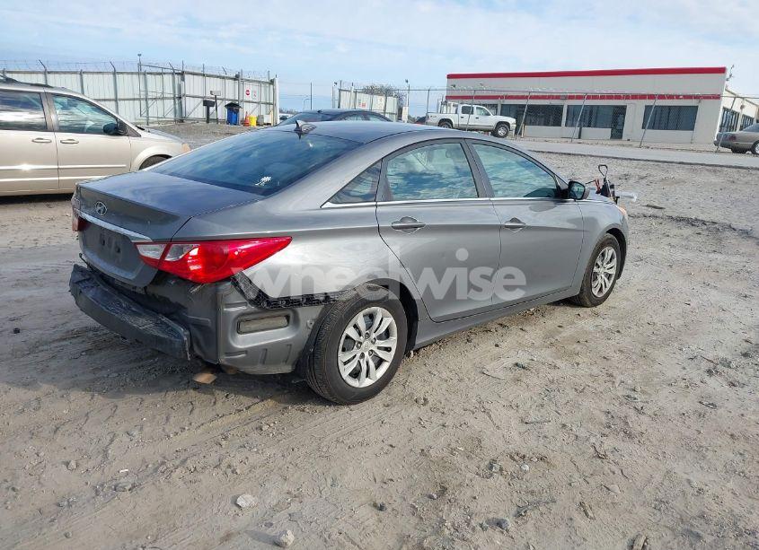 Photo 4 of 2013 Hyundai Sonata GLS (VIN 5NPEB4AC3DH563326)