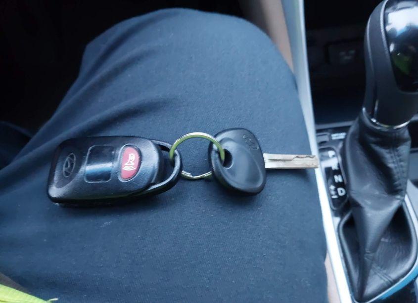 Photo 11 of 2013 Hyundai Sonata GLS (VIN 5NPEB4AC3DH565447)