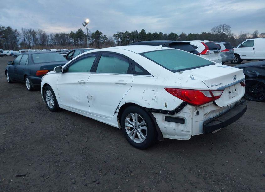 Photo 3 of 2013 Hyundai Sonata GLS (VIN 5NPEB4AC3DH565447)
