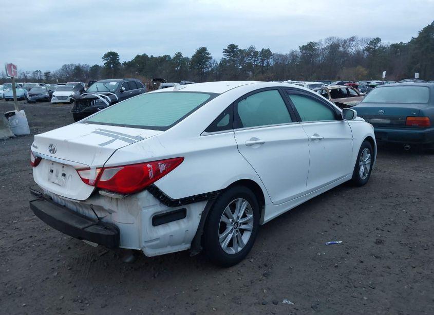 Photo 4 of 2013 Hyundai Sonata GLS (VIN 5NPEB4AC3DH565447)