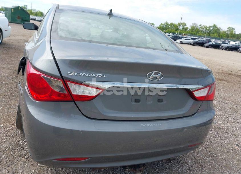 Photo 17 of 2013 Hyundai Sonata GLS (VIN 5NPEB4AC3DH575279)