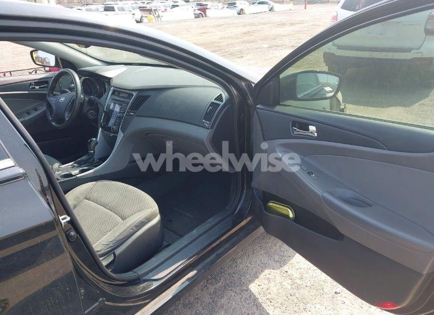 Photo 5 of 2013 Hyundai Sonata GLS (VIN 5NPEB4AC3DH590686)