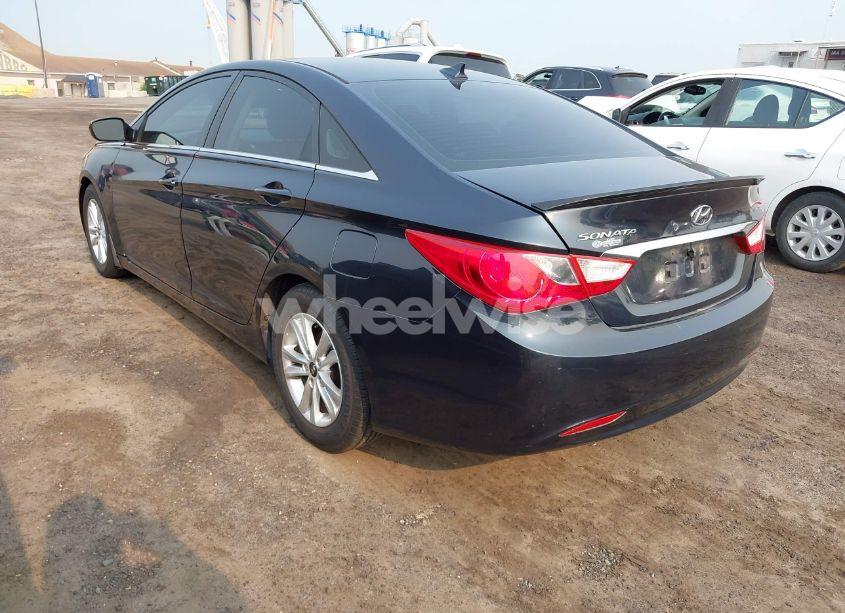 Photo 3 of 2013 Hyundai Sonata GLS (VIN 5NPEB4AC3DH631043)