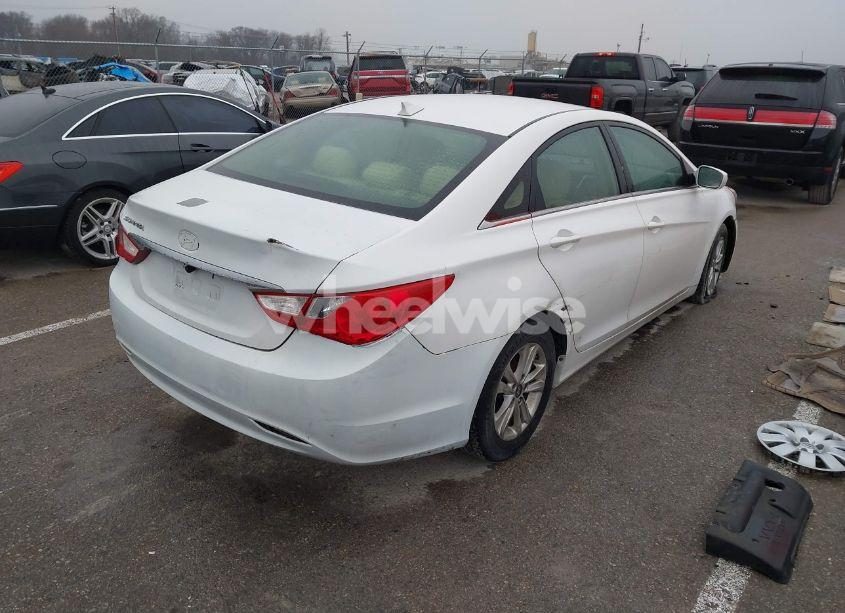 Photo 4 of 2013 Hyundai Sonata GLS (VIN 5NPEB4AC3DH634444)