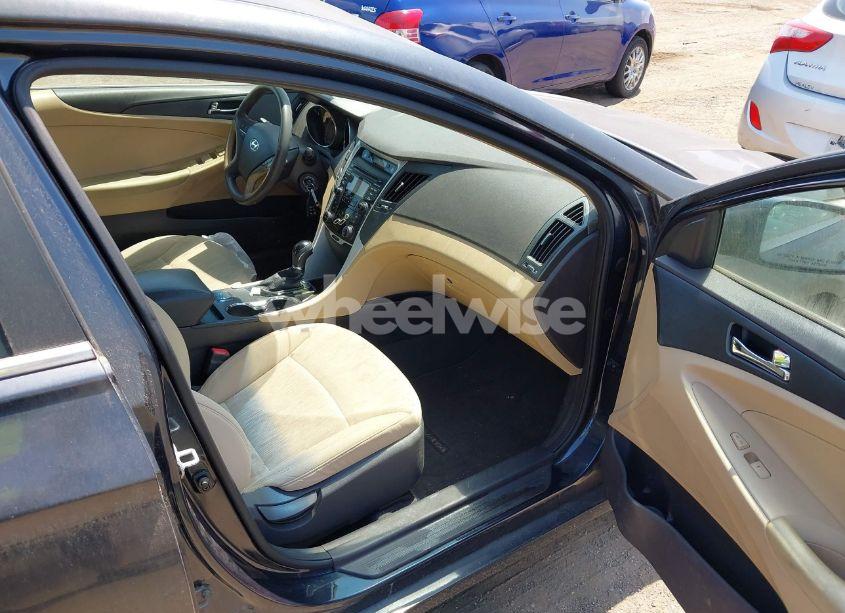 Photo 5 of 2013 Hyundai Sonata GLS (VIN 5NPEB4AC3DH651938)