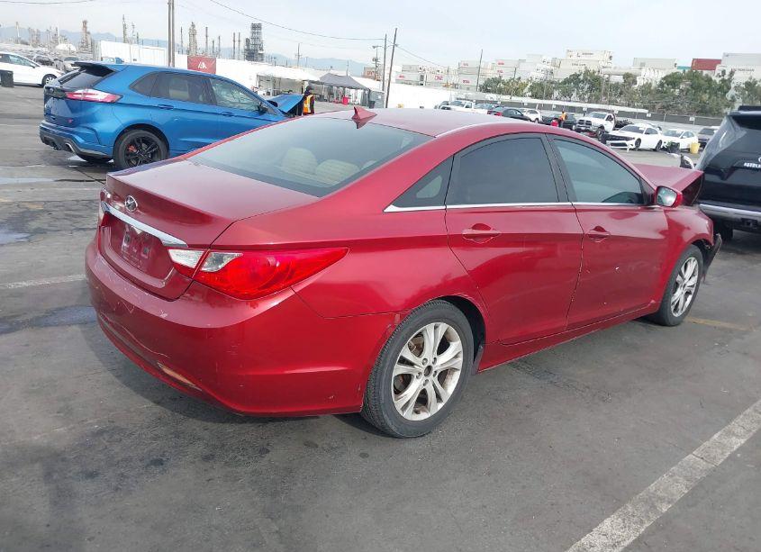 Photo 4 of 2013 Hyundai Sonata GLS (VIN 5NPEB4AC3DH671641)