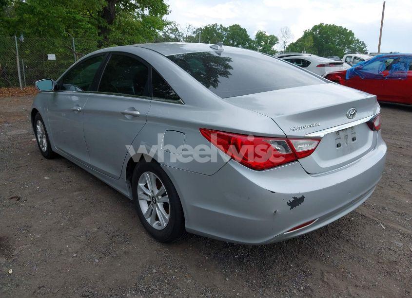 Photo 3 of 2013 Hyundai Sonata GLS (VIN 5NPEB4AC3DH672515)