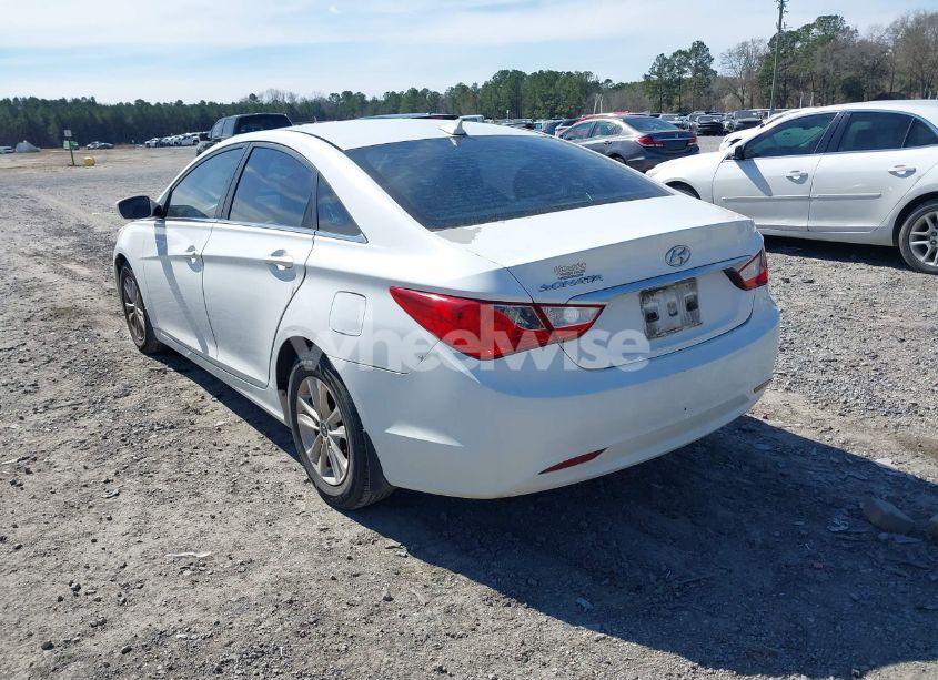 Photo 3 of 2013 Hyundai Sonata GLS (VIN 5NPEB4AC3DH673812)