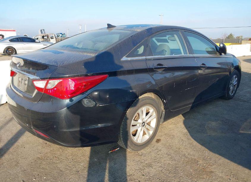 Photo 4 of 2013 Hyundai Sonata GLS (VIN 5NPEB4AC3DH694613)