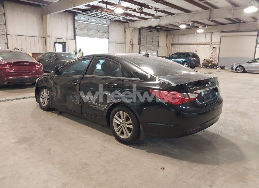 Photo 3 of 2013 Hyundai Sonata GLS (VIN 5NPEB4AC3DH703956)