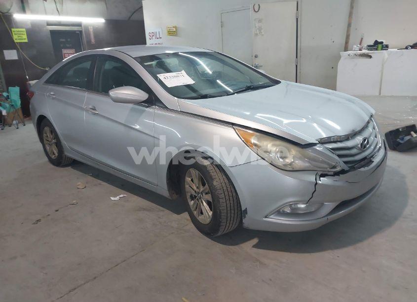 2013 Hyundai Sonata GLS (VIN 5NPEB4AC3DH720286) main photo