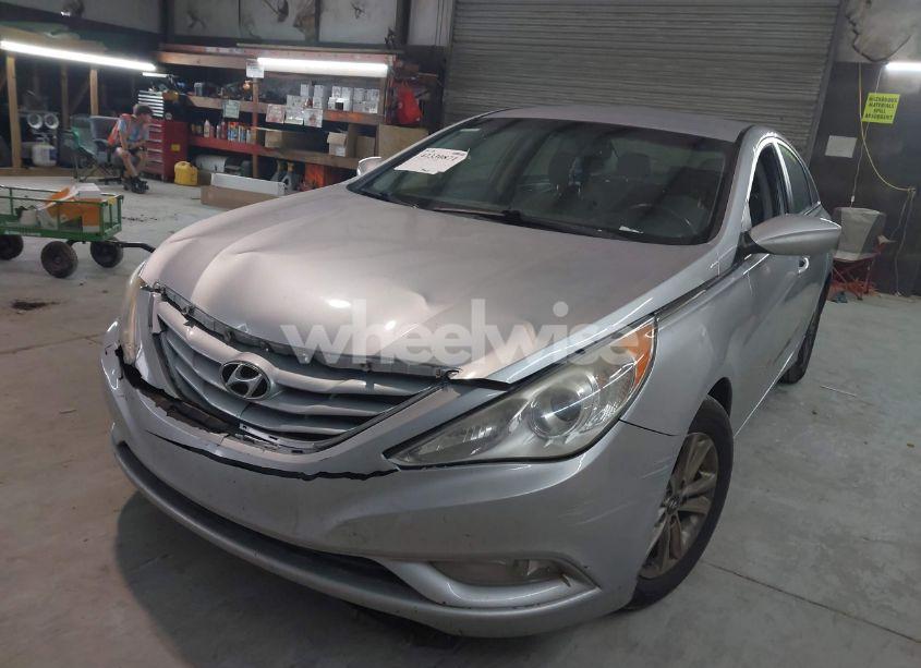 Photo 2 of 2013 Hyundai Sonata GLS (VIN 5NPEB4AC3DH720286)