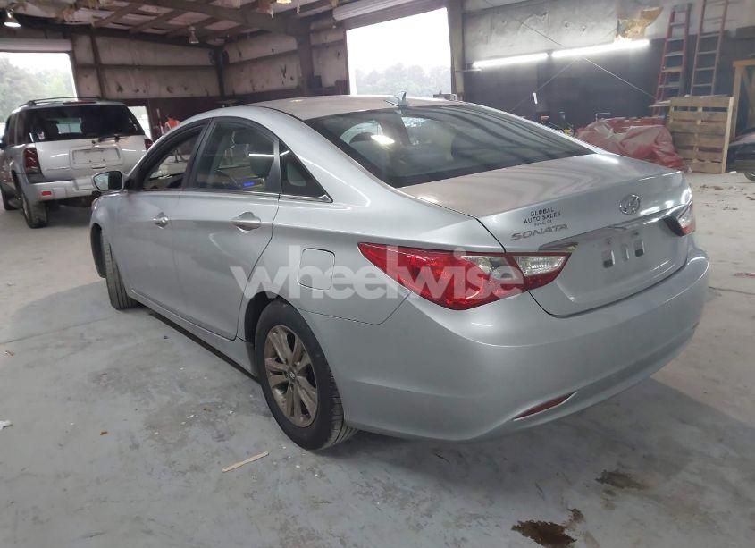 Photo 3 of 2013 Hyundai Sonata GLS (VIN 5NPEB4AC3DH720286)