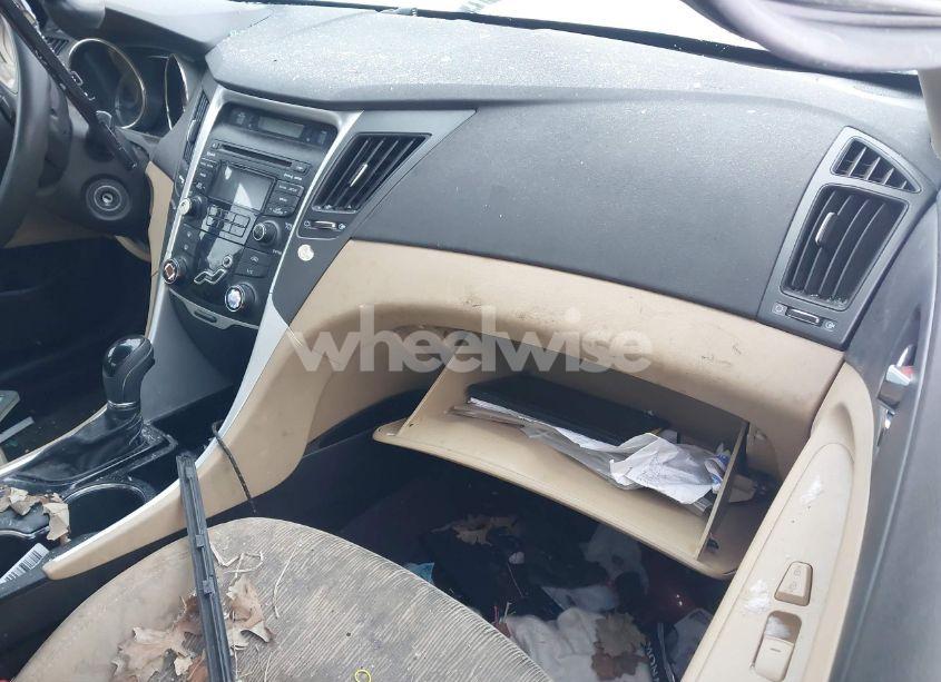 Photo 5 of 2013 Hyundai Sonata GLS (VIN 5NPEB4AC3DH721678)