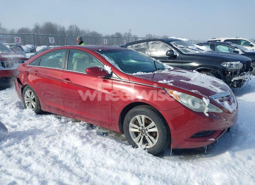 2013 Hyundai Sonata GLS (VIN 5NPEB4AC3DH757130) main photo