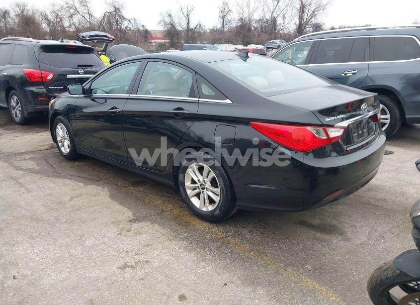 Photo 3 of 2013 Hyundai Sonata GLS (VIN 5NPEB4AC3DH760982)
