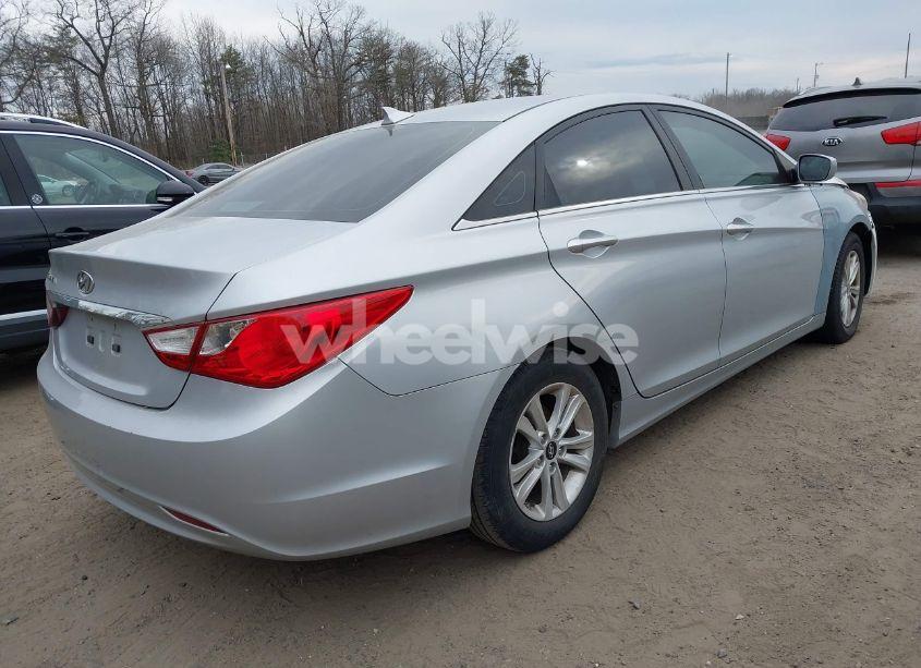 Photo 4 of 2013 Hyundai Sonata GLS (VIN 5NPEB4AC3DH767317)